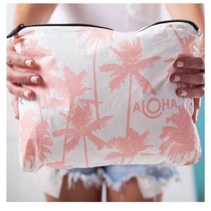 Aloha collection midsize travel zipper pouch